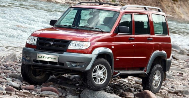 Внедорожник УАЗ Патриот с бензиновым мотором ЗМЗ-409 оказался не хуже Toyota Land Cruiser