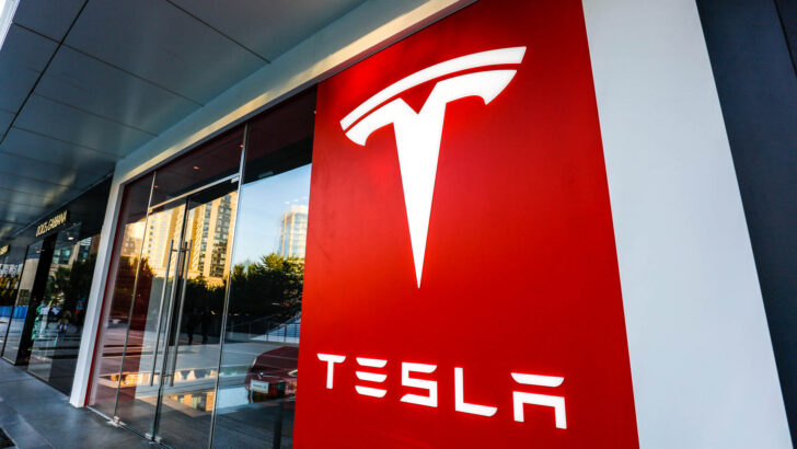 Tesla готовит к выпуску самый дешевый автомобиль в своей истории