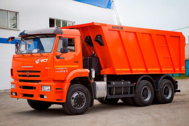 КамАЗ-6520: многотонный отечественный самосвал для тяжелой работы КамАЗ-6520: многотонный отечественный самосвал для тяжелой работы