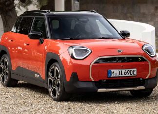 MINI Aceman: компактный электрический кроссовер с просторным салоном