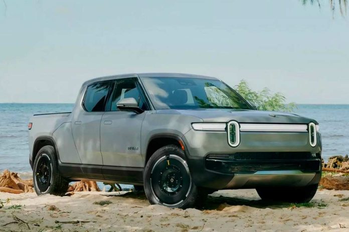 Американцы из фирмы Rivian обновили электрические внедорожник R1S и пикап R1T