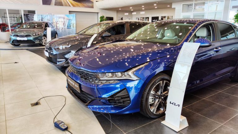 Могут ли привычные автобренды вернуться на российский рынок. Ответ дилеров