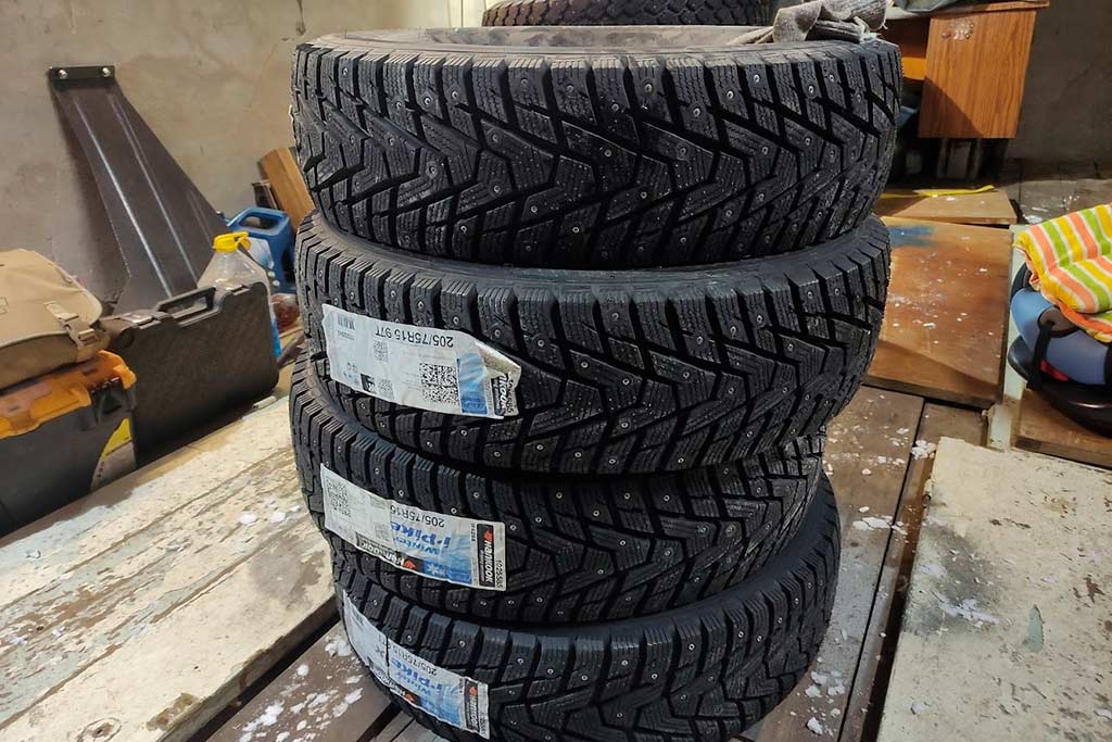 Hankook Winter i Pike X W429A