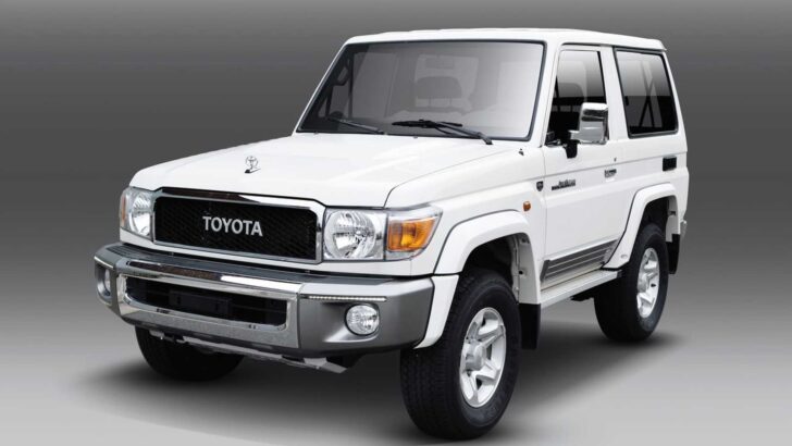 Toyota Land Cruiser 70