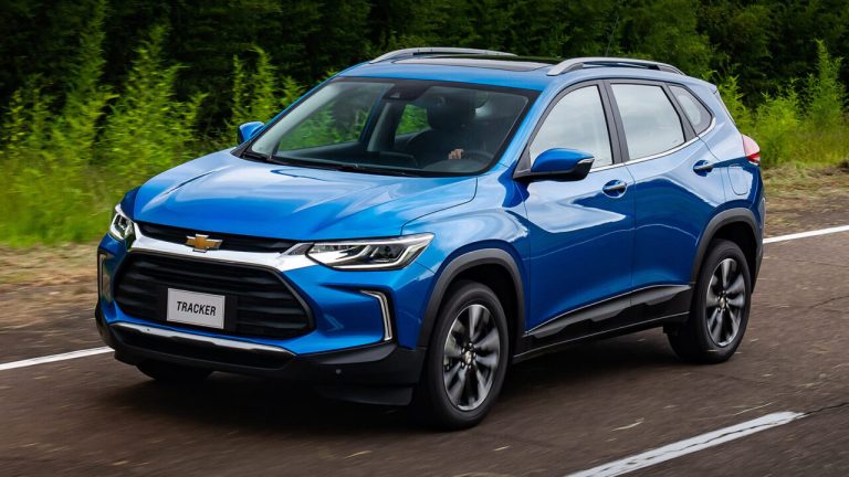 В России появился новый бюджетный кроссовер Chevrolet, который продают по цене «Москвича» В России появился новый бюджетный кроссовер Chevrolet, который продают по цене «Москвича»