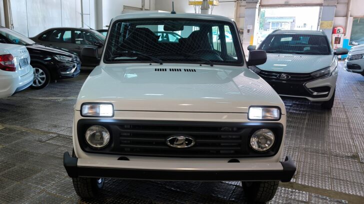 LADA Niva Legend