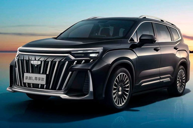 Geely Okavango обзавелся новой топ-версией Exclusive с массивной решеткой радиатора Geely Okavango обзавелся новой топ-версией Exclusive с массивной решеткой радиатора