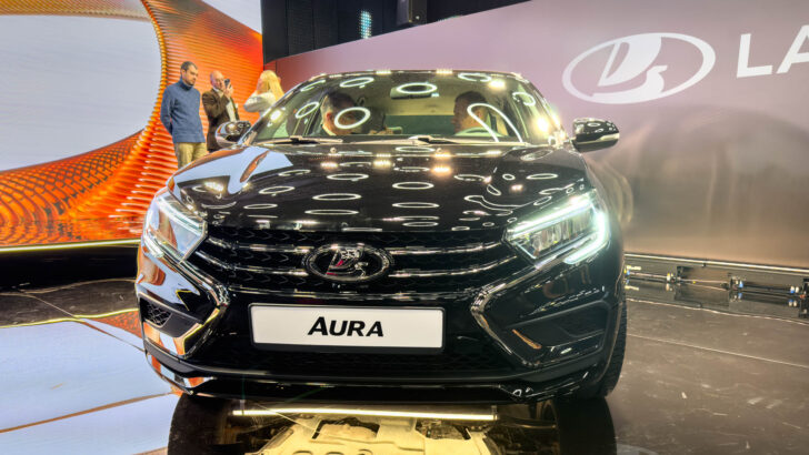 LADA Aura