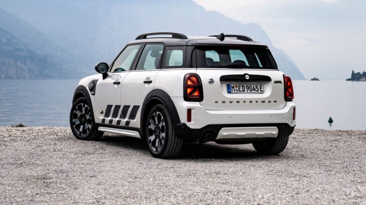 Экстерьер MINI Cooper SE Countryman ALL4 Untamed Edition