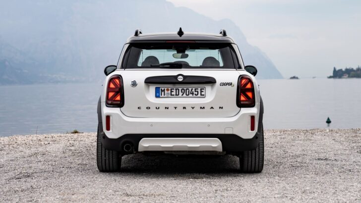 Экстерьер MINI Cooper SE Countryman ALL4 Untamed Edition