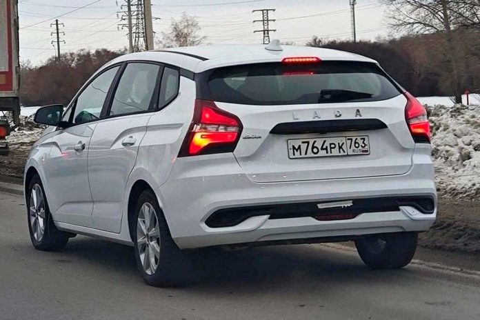 Универсал Lada Iskra SW частично рассекречен: что известно о грузопассажирской модели?