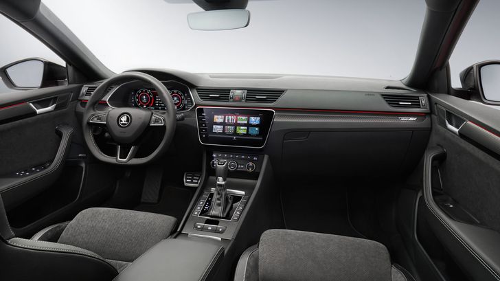 Интерьер Skoda Superb Интерьер Skoda Superb
