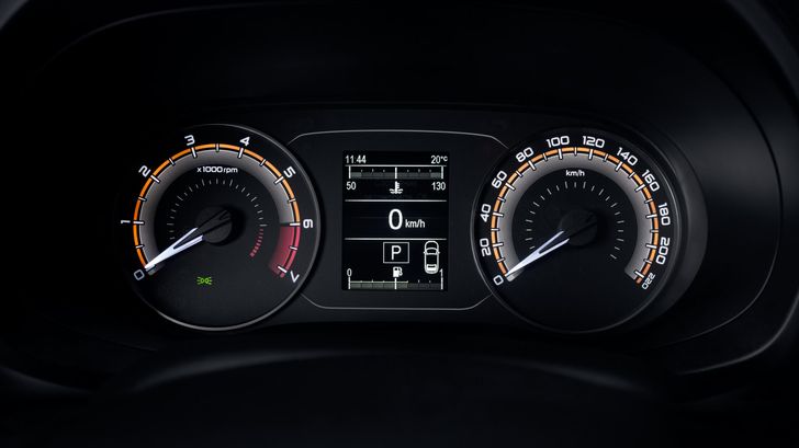 Приборная панель LADA Iskra Приборная панель LADA Iskra