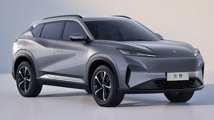 Dongfeng, Peugeot и Citroen создали новый дешевый кроссовер. Сколько он стоит Dongfeng, Peugeot и Citroen создали новый дешевый кроссовер. Сколько он стоит