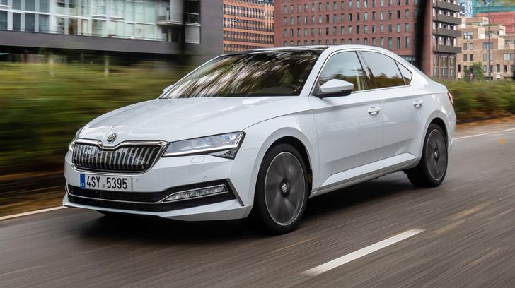 В Россию вернулась практичная и комфортная Skoda, которую знают россияне. Цена приятно удивит В Россию вернулась практичная и комфортная Skoda, которую знают россияне. Цена приятно удивит