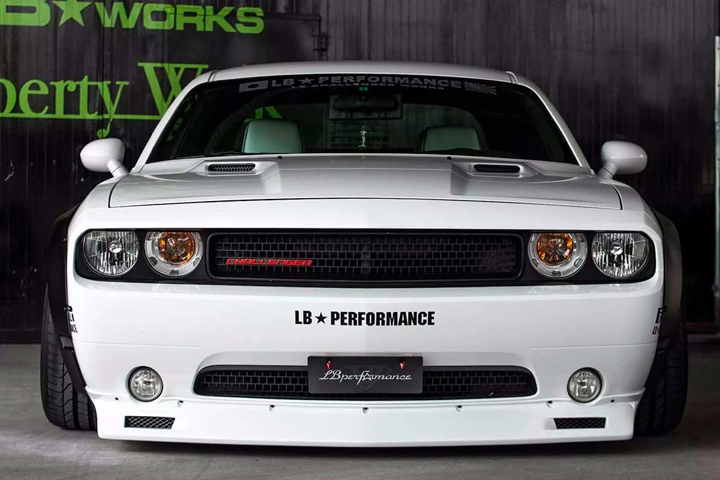 Dodge Challenger R/T от Liberty Walk