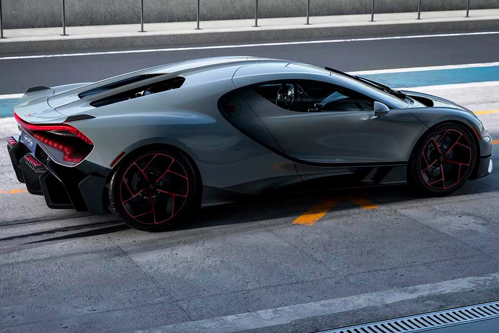 Bugatti Tourbillon Equipe Pur Sang