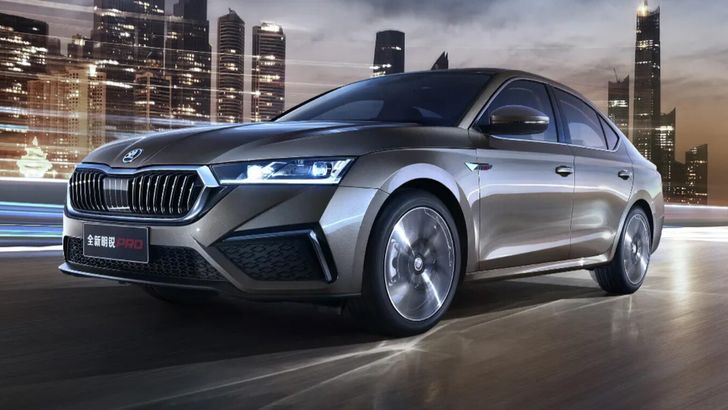 Любимая практичная Skoda россиян вернулась на российский рынок. Сколько она стоит Любимая практичная Skoda россиян вернулась на российский рынок. Сколько она стоит