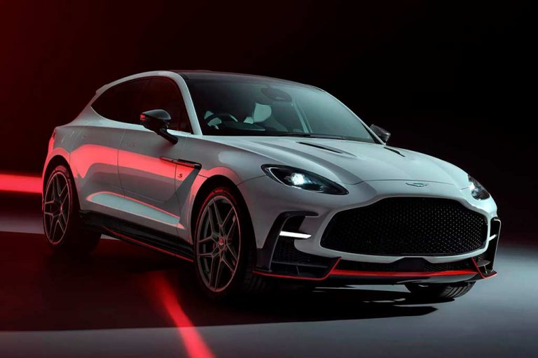 Aston Martin DBX S: самый мощный бензиновый кроссовер на рынке