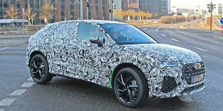 Audi приступил к тестам 400-сильного купе-кроссовера Audi Q4 Audi приступил к тестам 400-сильного купе-кроссовера Audi Q4