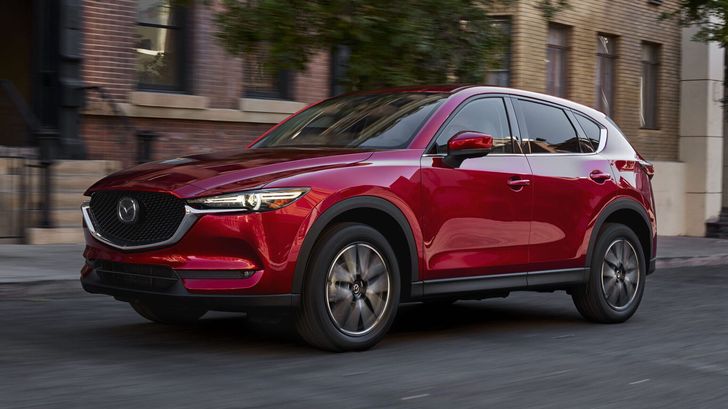 Названы самые популярные альтернативы вернувшимся в Россию кроссоверам Mazda Названы самые популярные альтернативы вернувшимся в Россию кроссоверам Mazda
