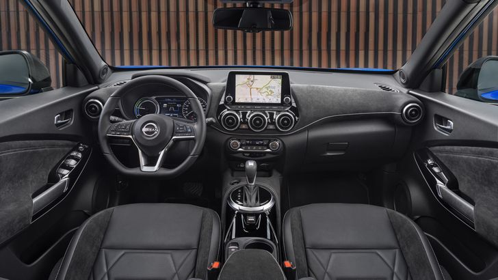 Интерьер Nissan Juke Интерьер Nissan Juke