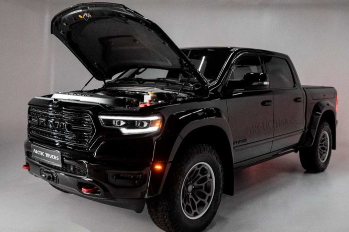 Фирма Arctic Trucks представила доработанный пикап Ram 1500 за 12 млн руб