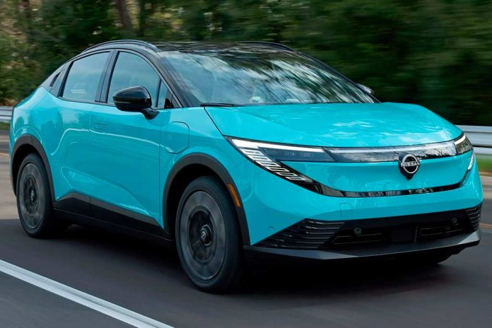 Японцы представили новый Nissan Leaf: отныне это компактный кроссовер