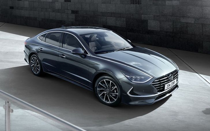 Новый седан Hyundai Sonata сфотографировали на тестах в России Новый седан Hyundai Sonata сфотографировали на тестах в России