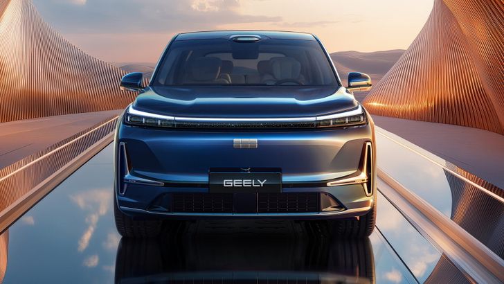 Geely представила новый флагманский кроссовер Geely представила новый флагманский кроссовер