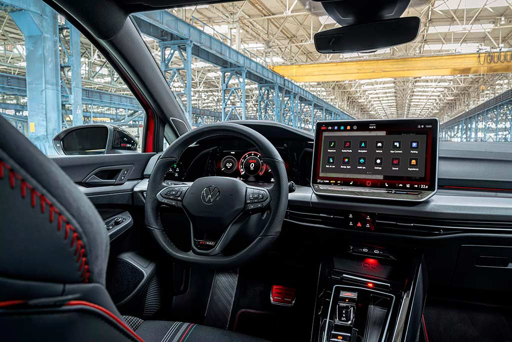 Volkswagen Golf GTI Edition 50