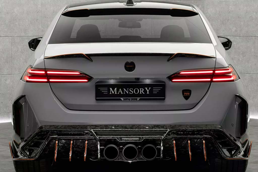 BMW M5 G90 от Mansory