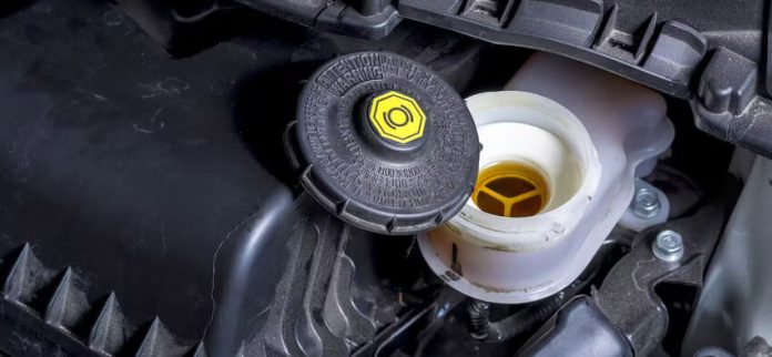 Is it possible to mix different brake fluids?