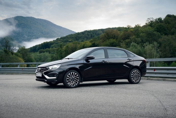 Test drive Lada Aura. It is not Vesta Long!