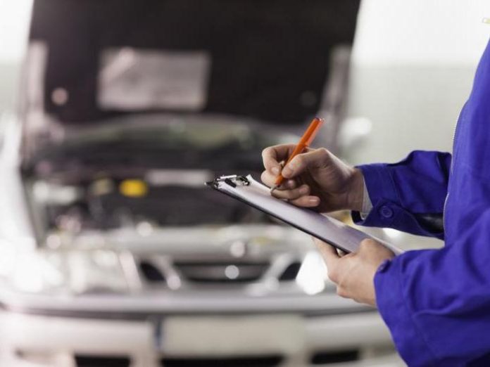 Which engines are at risk of bending valves when the timing belt breaks: a mechanic explains