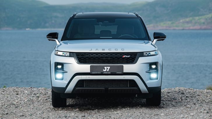 С дизайном от Land Rover: самый популярный кроссовер Jaecoo получит новую версию в России