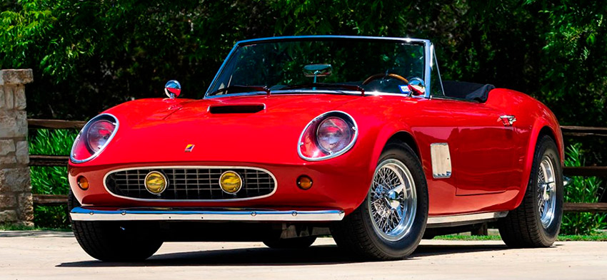 Фото самого старого шикарного автомобиля Ferrari 250 GT