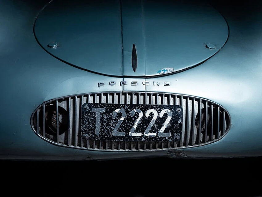 Фото самого старого в мире Porsche