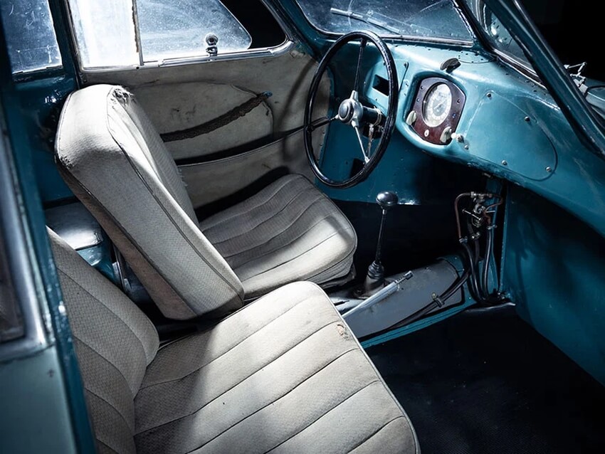 Фото самого старого в мире Porsche