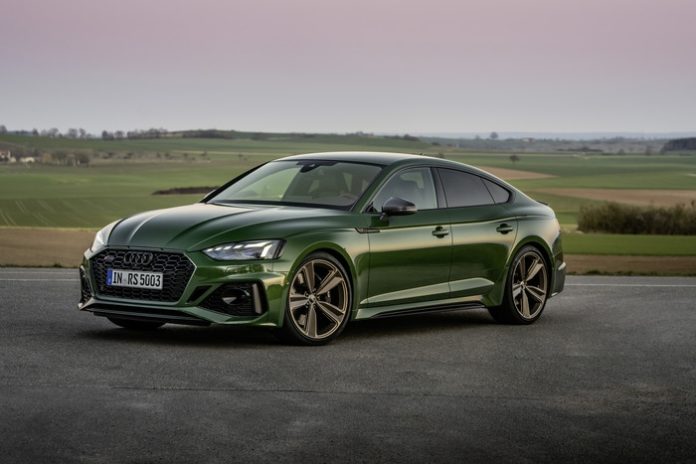 2da29cc3748e560956b6c1675deed589.jpg Prices for the Audi RS4 Avant, RS5 Sportback, and RS5 Coupe have been announced in Europe.