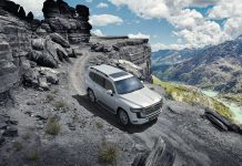 Toyota officially unveiled the new Toyota Land Cruiser 300. Toyota officially unveiled the new Toyota Land Cruiser 300.