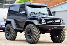 A Gelendvagen with tractor wheels is for sale in Nalchik. A Gelendvagen with tractor wheels is for sale in Nalchik.