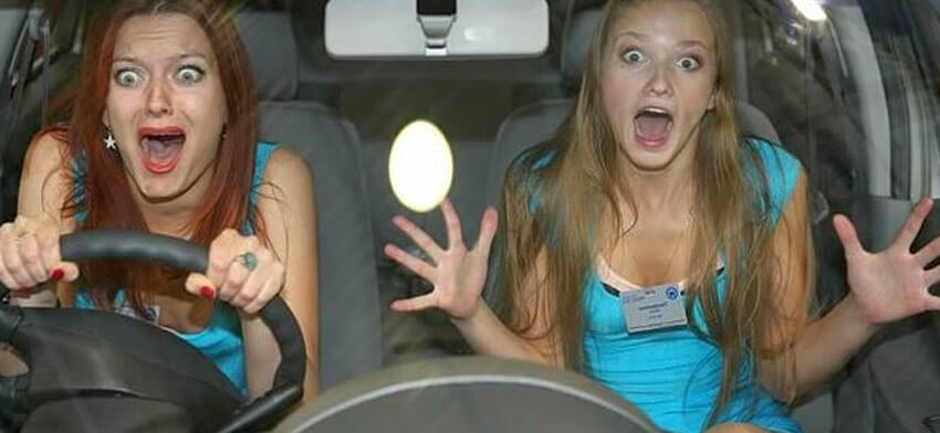 Залипла педаль газа Что делать?