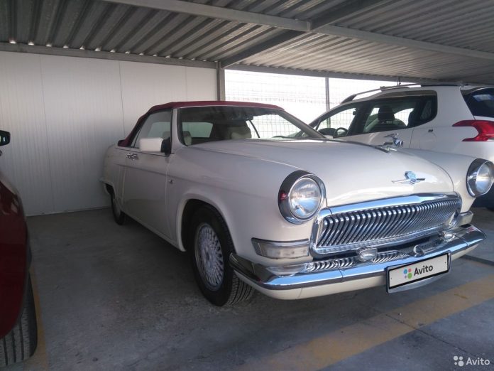 A Volga convertible with Chrysler engines is being sold in Rostov for 8 million rubles.