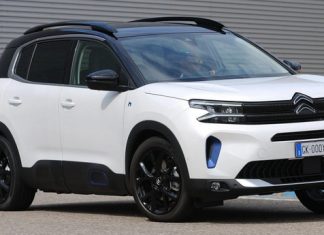 «Китайцы» не прошли, а Dacia может победить. Названы кандидаты на «Автомобиль года» в Европе – Авто Onlíner