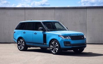 In Europe, the anniversary Range Rover Fifty was valued at almost 11 million rubles. In Europe, the anniversary Range Rover Fifty was valued at almost 11 million rubles.