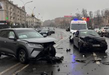 “BMW driver fell asleep at the wheel.” Head-on collision on Independence Avenue – Auto Online “BMW driver fell asleep at the wheel.” Head-on collision on Independence Avenue – Auto Online