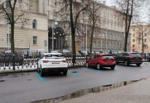 Parking chaos in central Minsk: Residents can’t park their cars near their homes – Auto Online Parking chaos in central Minsk: Residents can’t park their cars near their homes – Auto Online