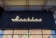 With a Kremlin crest on the emblem: Production of two brand new Moskvichs has begun. With a Kremlin crest on the emblem: Production of two brand new Moskvichs has begun.