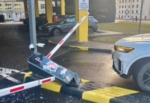 Voyah demolished the barrier at the entrance to the underground parking lot of the Prizma shopping center in Minsk – Auto Online Voyah demolished the barrier at the entrance to the underground parking lot of the Prizma shopping center in Minsk – Auto Online